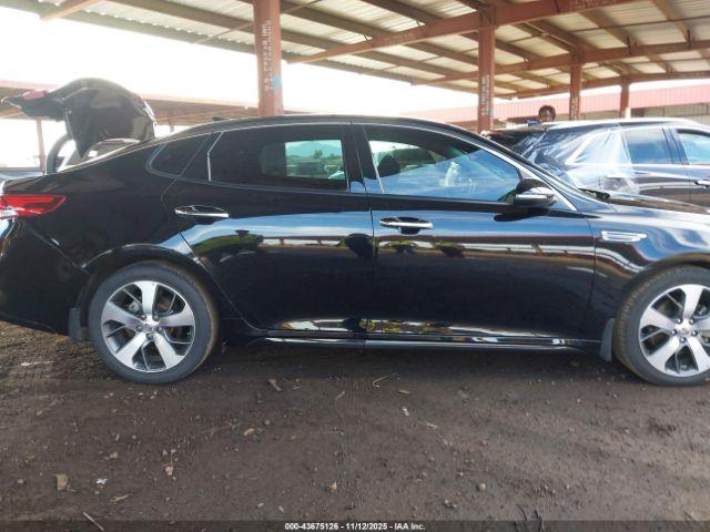 Kia Optima S Image 9