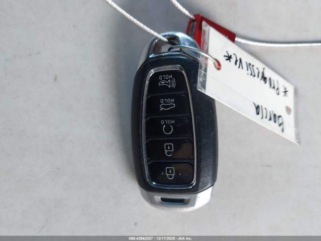 Hyundai ELANTRA Limited Image 9