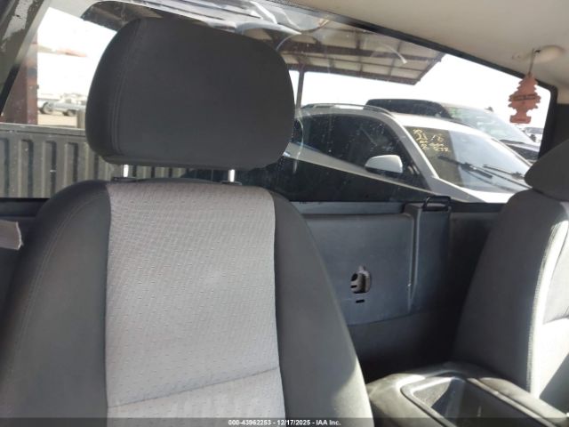 Chevrolet Silverado 1500 Work Truck Image 7