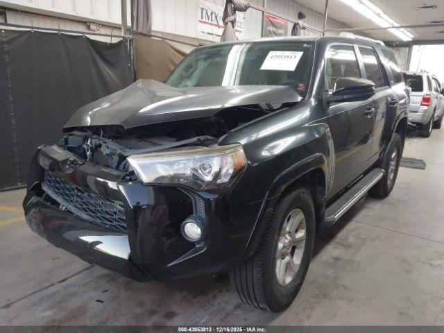 Toyota 4Runner Sr5 Image 2