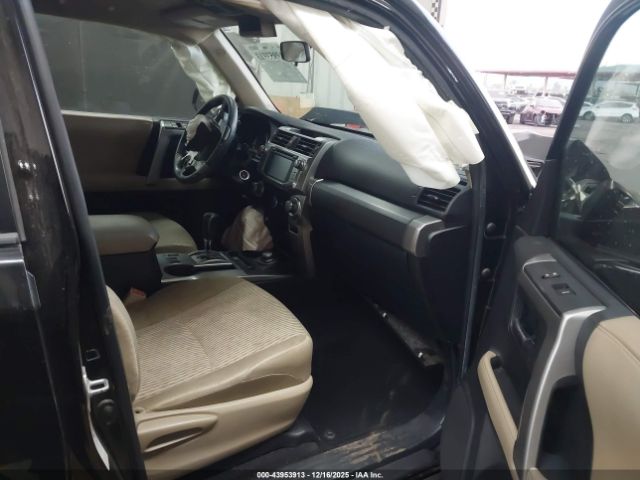 Toyota 4Runner Sr5 Image 4