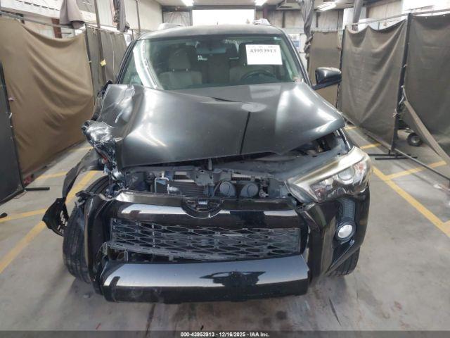 Toyota 4Runner Sr5 Image 13