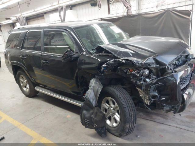 Toyota 4Runner Sr5 Image 14