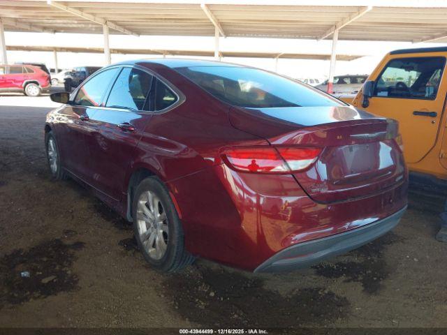 Chrysler 200 Touring Image 5