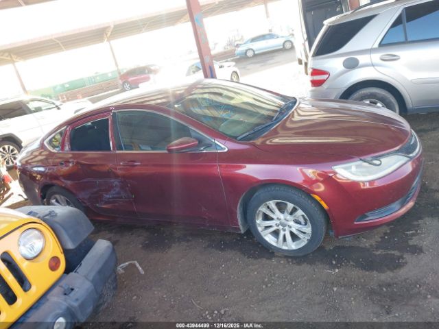 Chrysler 200 Touring Image 7