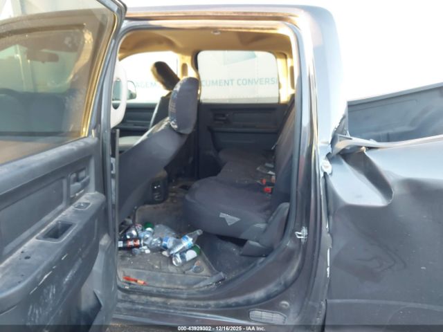 Ram 3500 Tradesman  4x4 8' Box Image 8