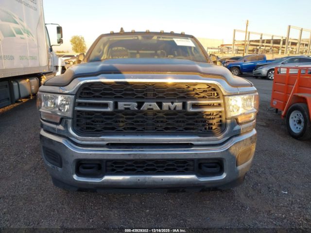 Ram 3500 Tradesman  4x4 8' Box Image 14