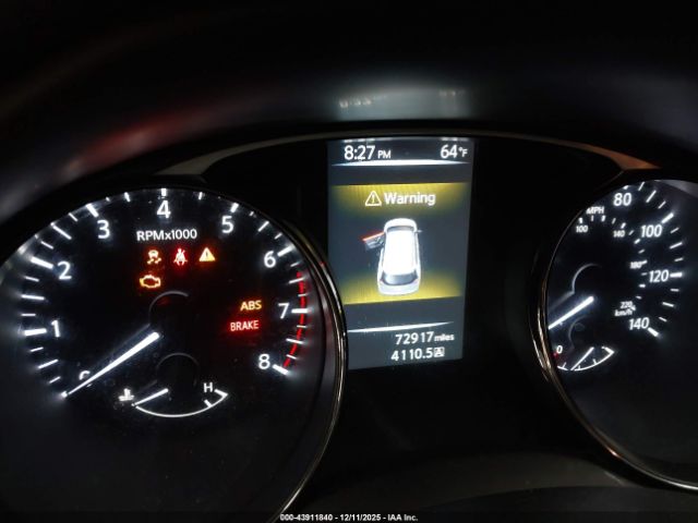 Nissan Rogue S Image 11