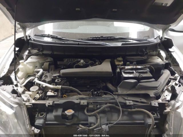 Nissan Rogue S Image 16