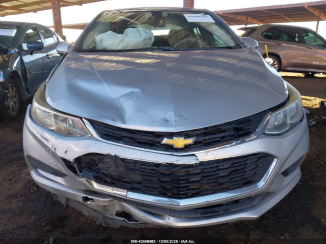 Chevrolet Cruze Ls Auto Image 3