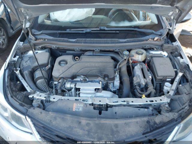 Chevrolet Cruze Ls Auto Image 5