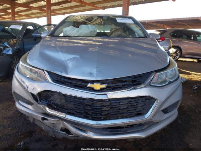 Chevrolet Cruze Ls Auto Image 14