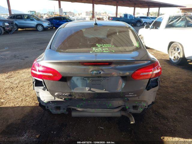 Ford Focus Se Image 16