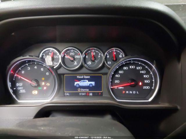 Chevrolet Silverado 1500 Image 16