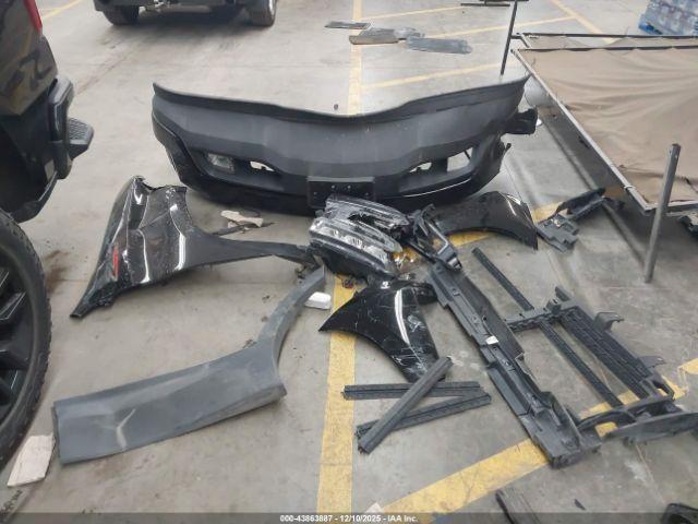 Chevrolet Silverado 1500 Image 9