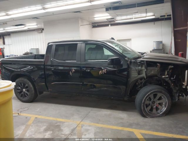 Chevrolet Silverado 1500 Image 8