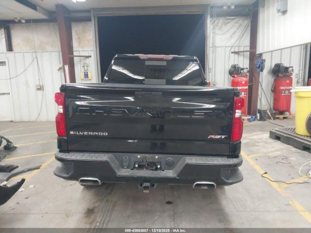 Chevrolet Silverado 1500 Image 10