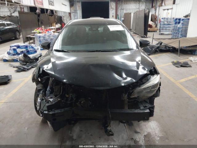 Toyota Corolla Se Image 7