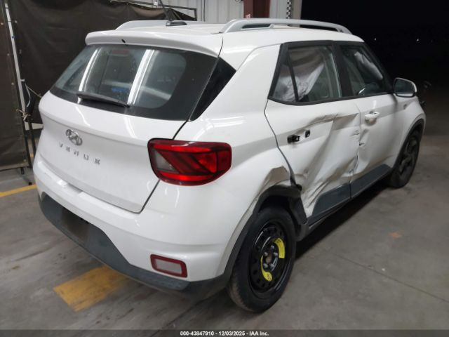 Hyundai VENUE Sel Image 5