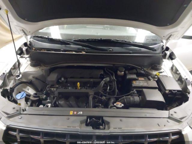 Hyundai VENUE Sel Image 11