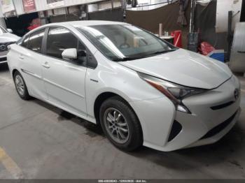  Salvage Toyota Prius