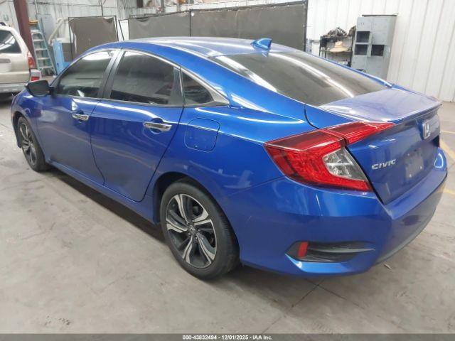 Honda Civic Touring Image 5