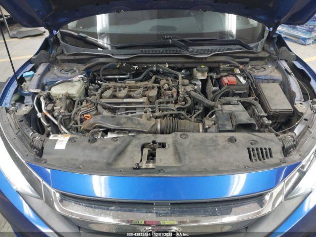 Honda Civic Touring Image 2