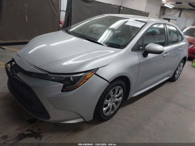 Toyota Corolla Le Image 16