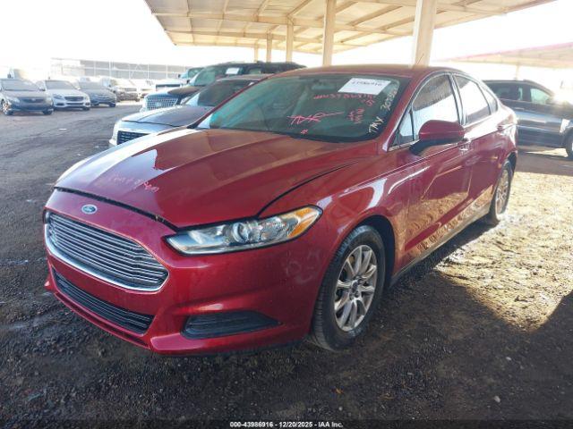 Ford Fusion S Image 3