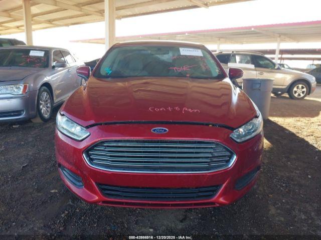 Ford Fusion S Image 4