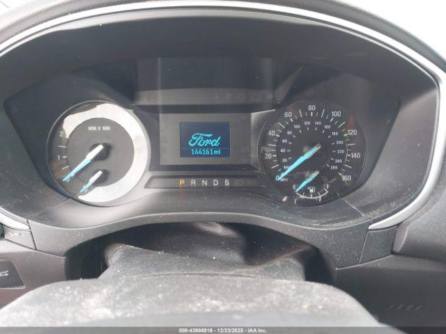 Ford Fusion S Image 5