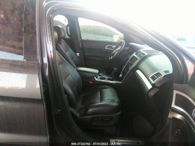 Ford Explorer Sport Image 10