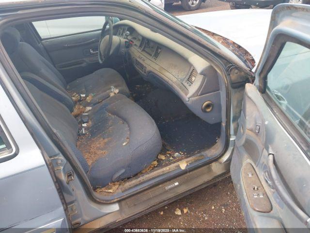 Lincoln Towncar Executive Image 13