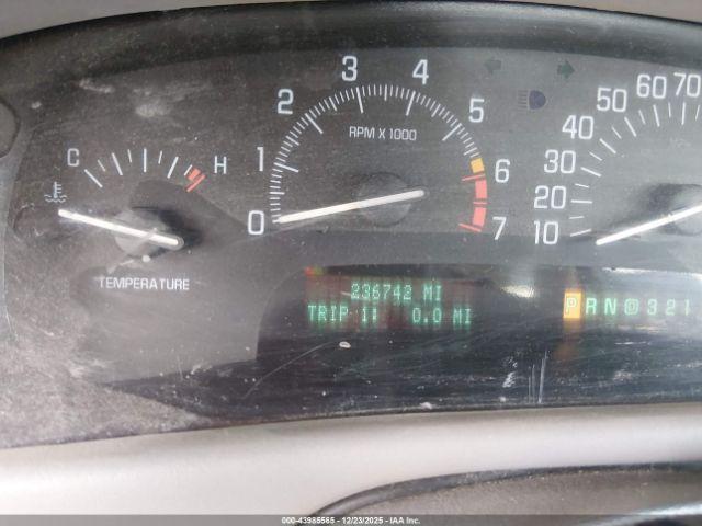 Buick Park Avenue Image 3