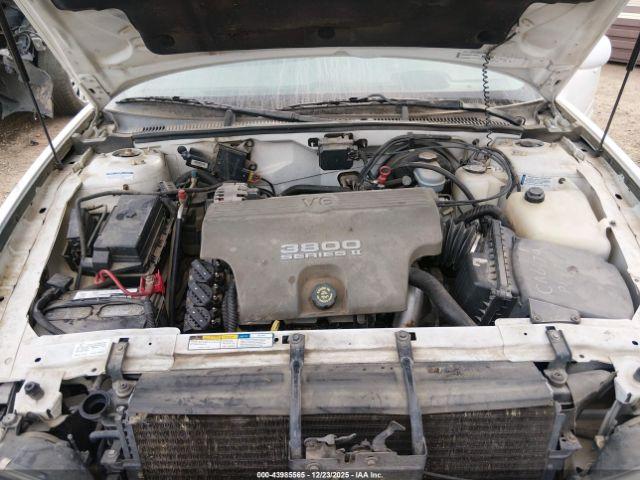 Buick Park Avenue Image 8