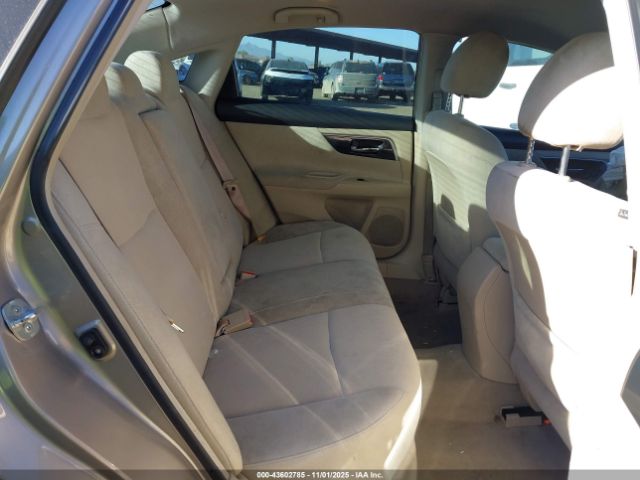 Nissan Altima 3.5 S Image 7