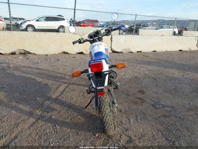 Yamaha Xt225 Image 10