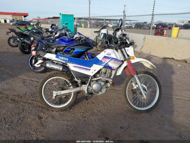 Yamaha Xt225 Image 11