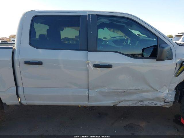 Ford F-150 Stx Image 9