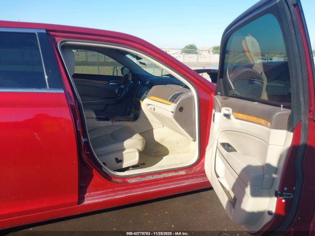 Chrysler 300c Awd Image 12