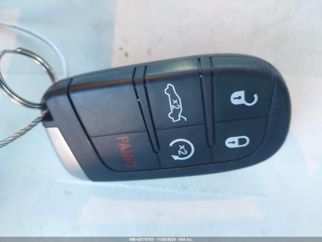 Chrysler 300c Awd Image 5