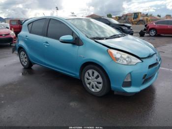  Salvage Toyota Prius c