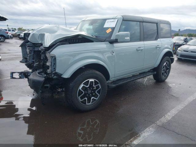 Ford Bronco Outer Banks Image 2