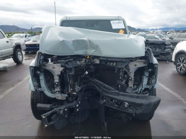 Ford Bronco Outer Banks Image 12