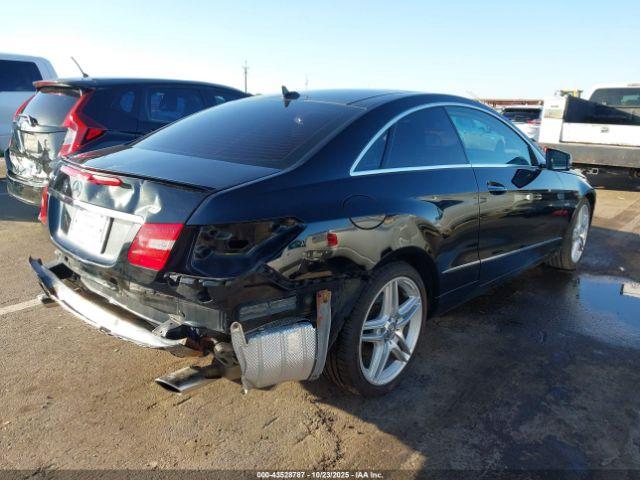 Mercedes-Benz E-Class Image 13