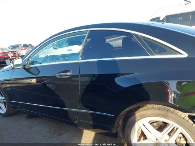 Mercedes-Benz E-Class Image 11