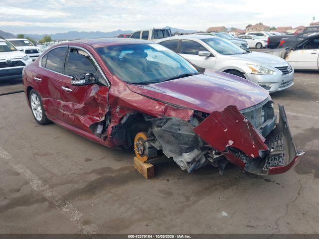  Salvage Nissan Maxima