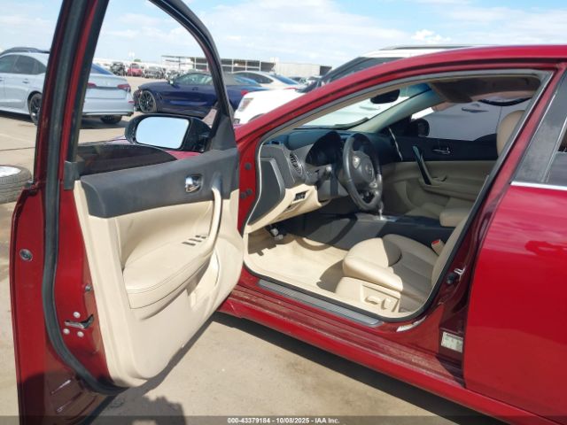 Nissan Maxima 3.5 Sv Image 2