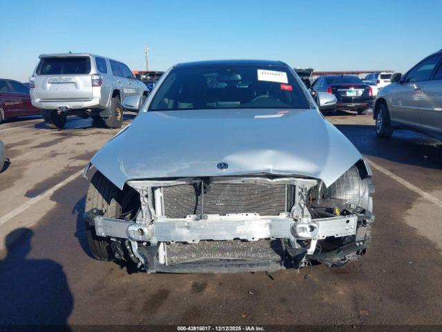 Mercedes-Benz C-Class Image 7