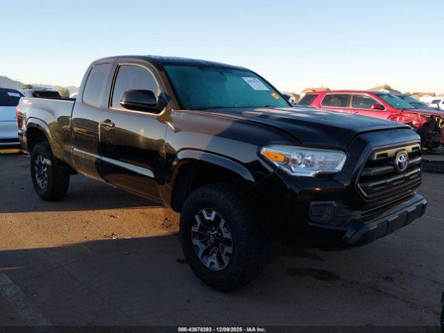  Salvage Toyota Tacoma